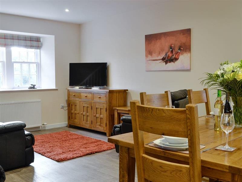 Glenkindie Estate Holiday Cottages - Home Farm Cottage in Glenkindie, near Alford - sleeps 6 people