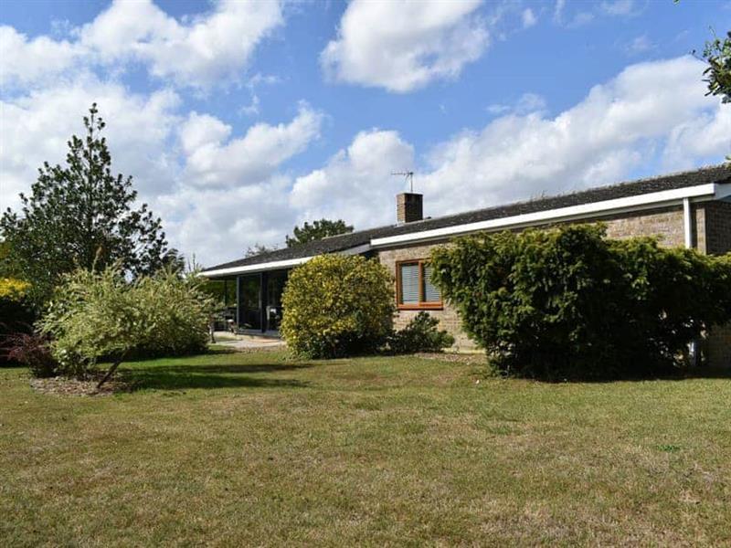 Lark Rise from Cottages 4 You. Lark Rise is in Old Newton, Nr