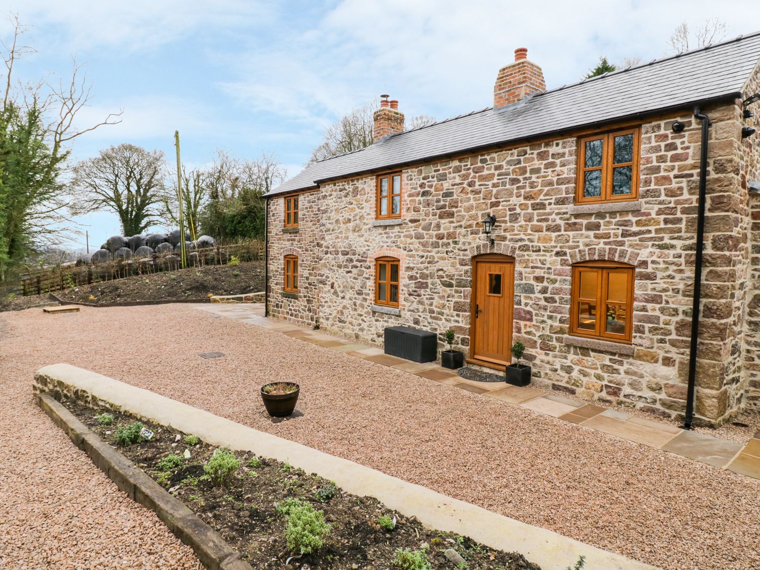 Quarry House from Sykes Holiday Cottages. Quarry House is in Nantmawr