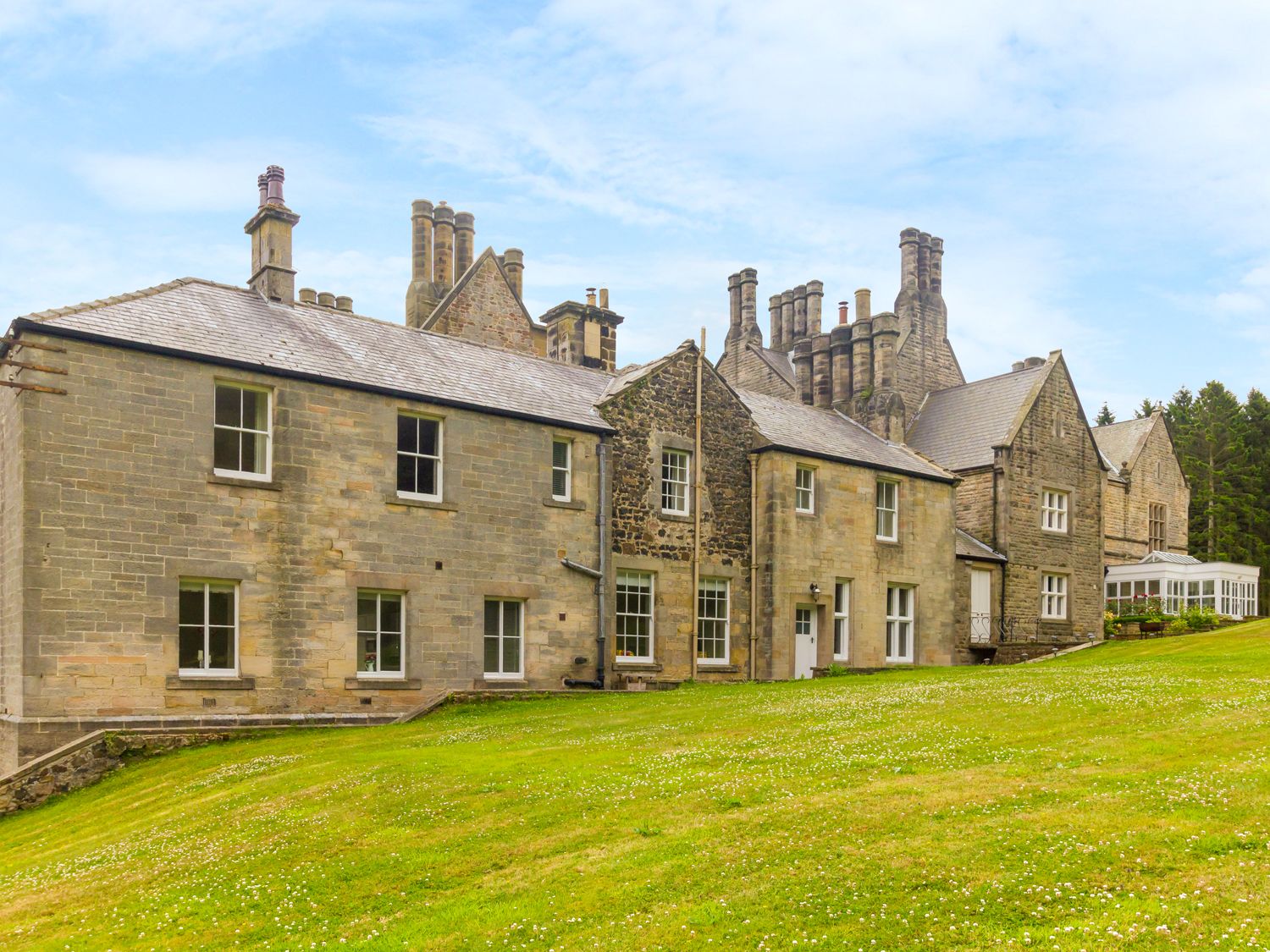 The Coach House from Sykes Holiday Cottages. The Coach House is in Middleton Hall near Belford