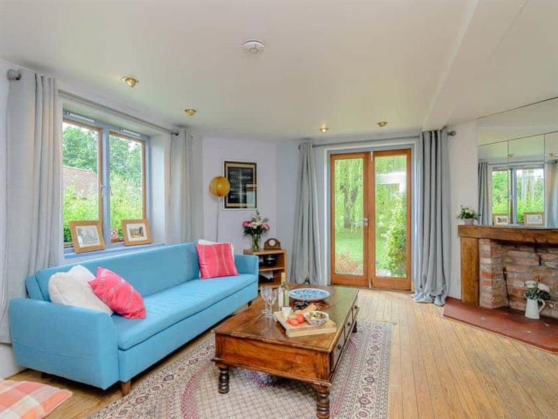 The Dovecote Willow Tree House from Cottages 4 You. The Dovecote