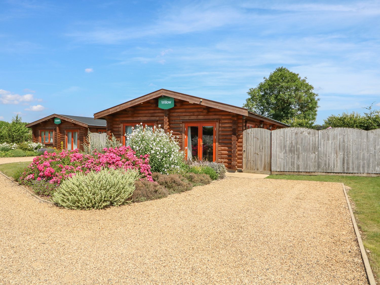 Willow Lodge from Sykes Holiday Cottages. Willow Lodge is in Greetham