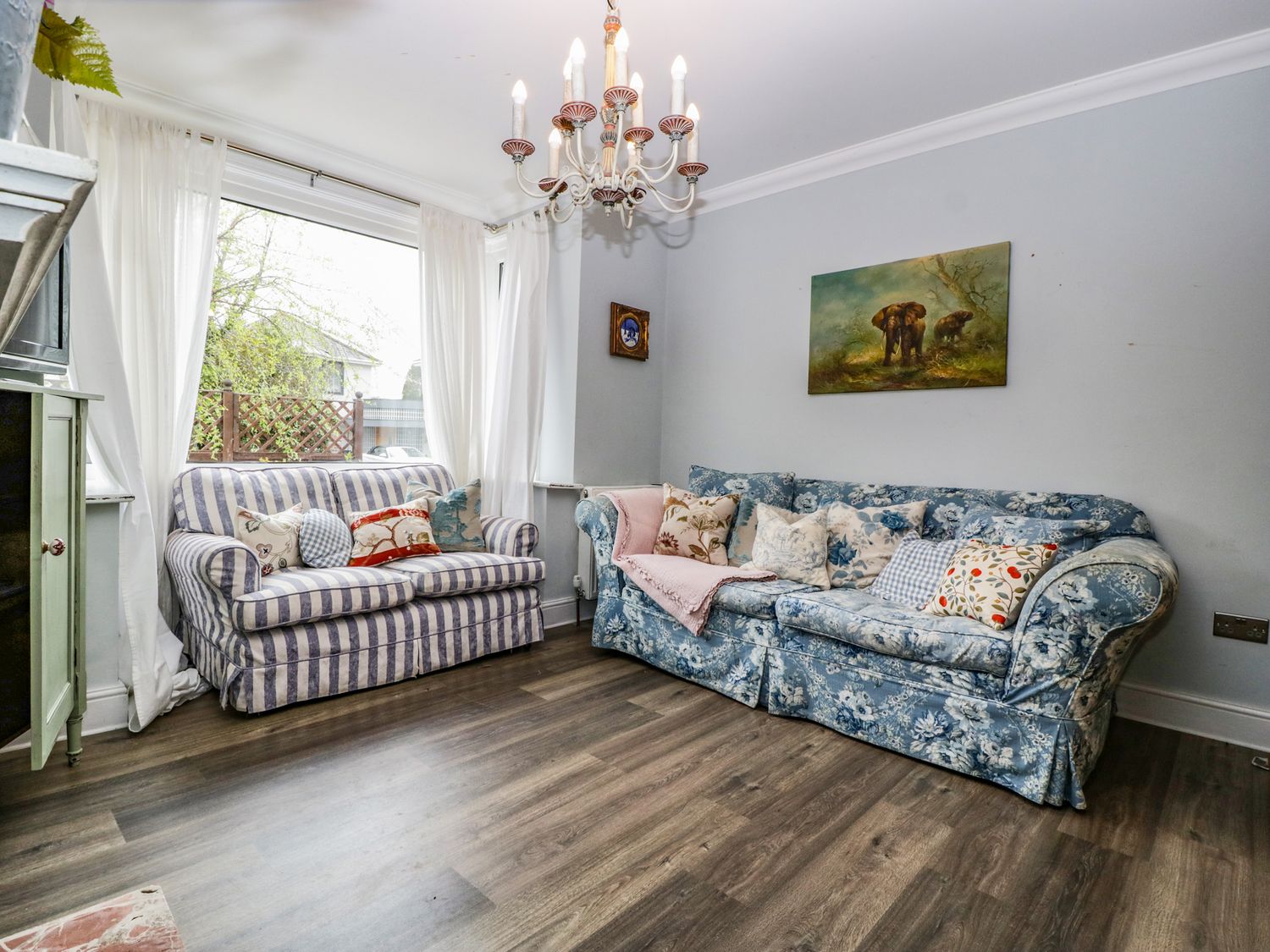 20 Princess Avenue from Sykes Holiday Cottages. 20 Princess Avenue is