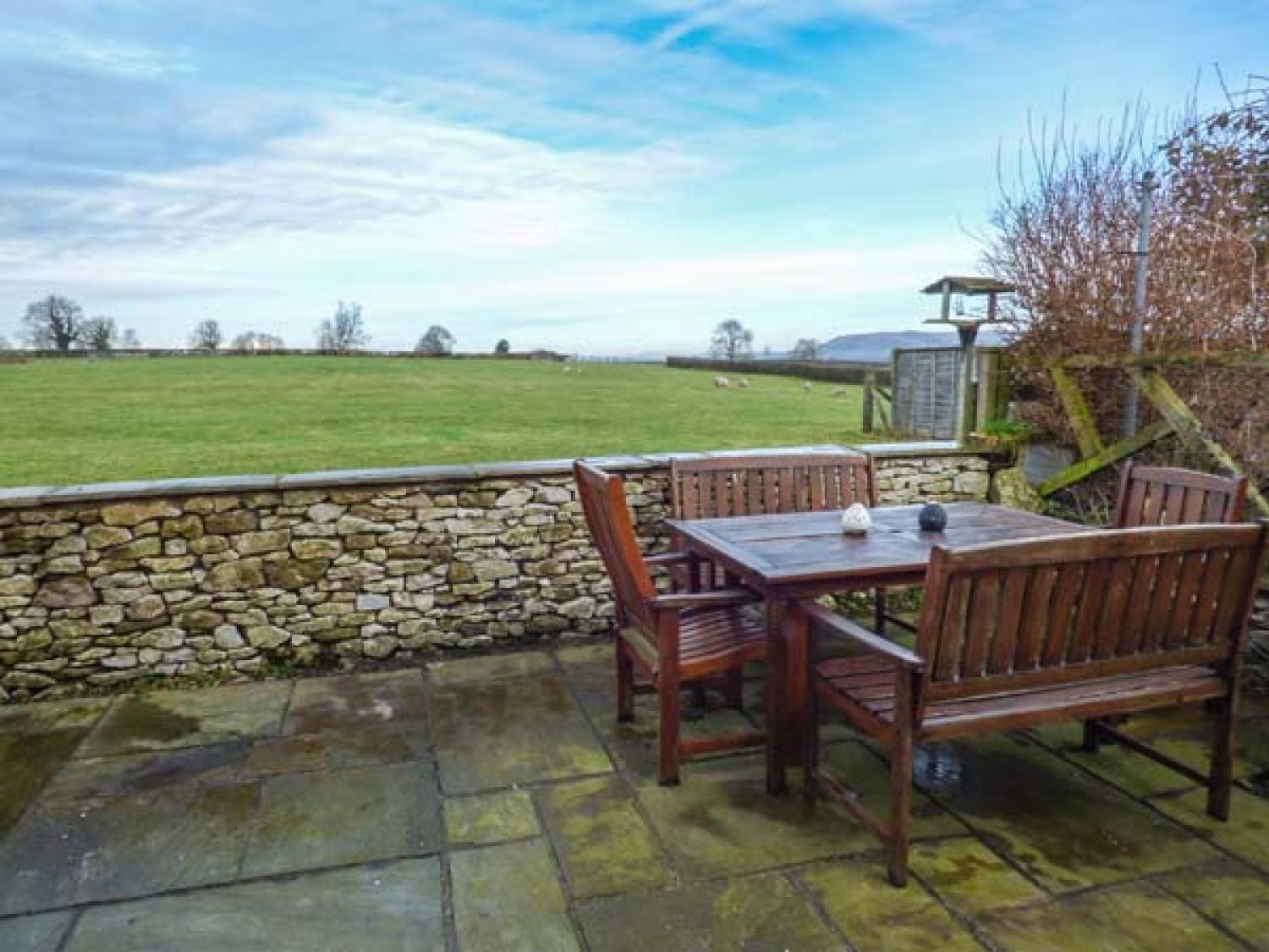 4 Well Lane Annexe from Sykes Holiday Cottages. 4 Well Lane Annexe is