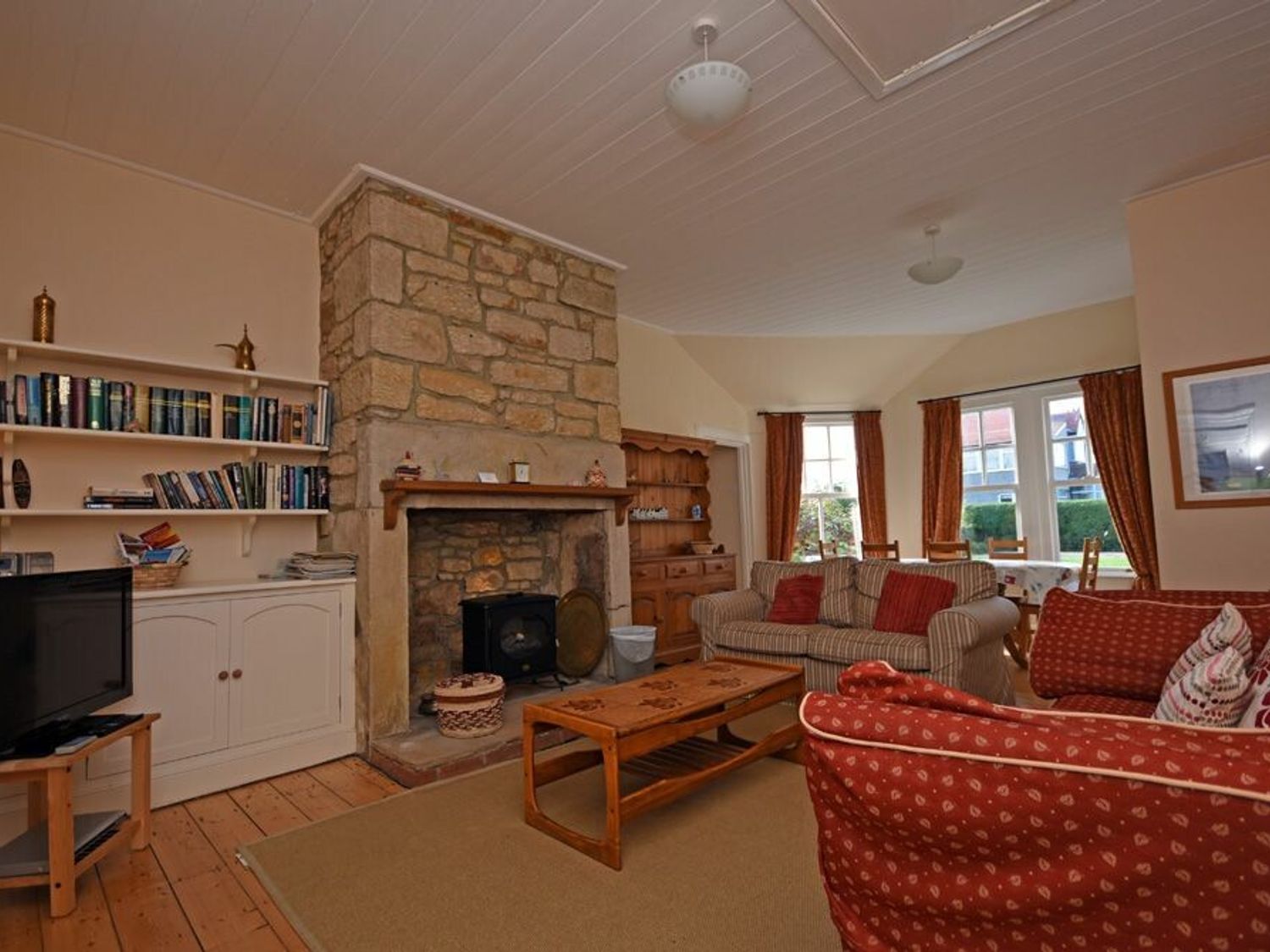 Armstrong Cottages No2 from Sykes Holiday Cottages. Armstrong Cottages No2 is in Bamburgh Pet