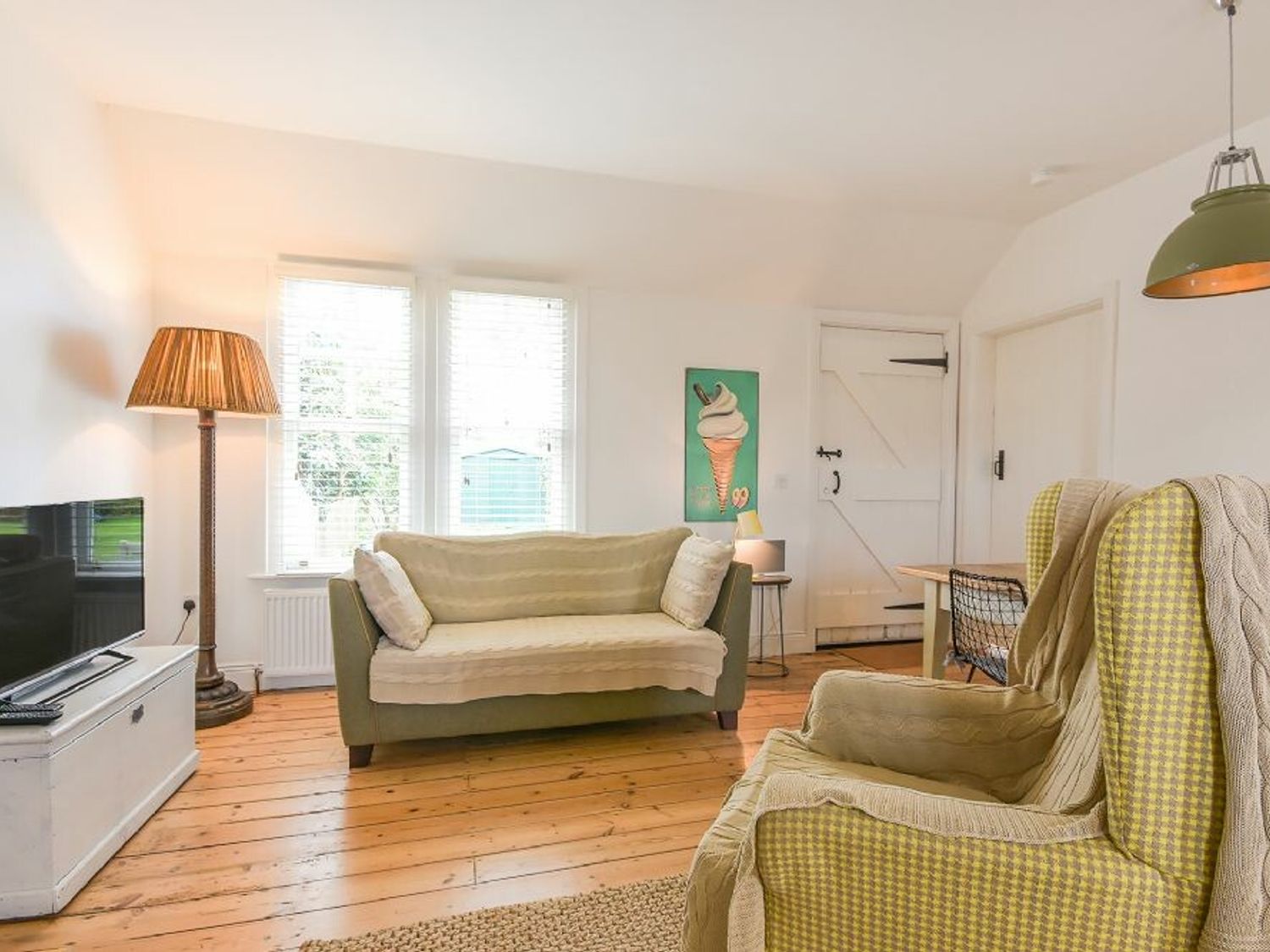 Armstrong Cottages No6 from Sykes Holiday Cottages. Armstrong Cottages