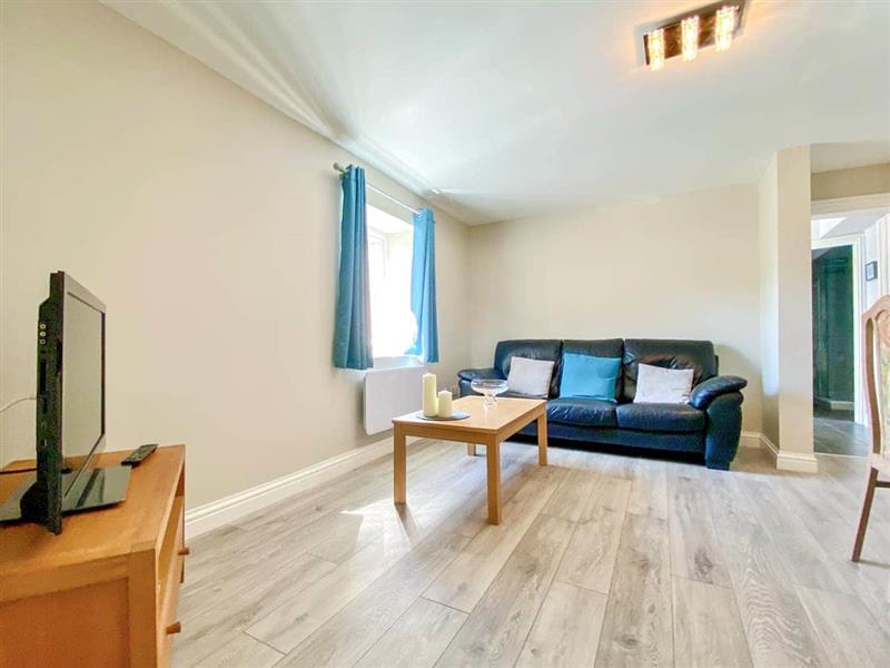 Couch Lane Apartment from Cottages 4 You. Couch Lane Apartment is in