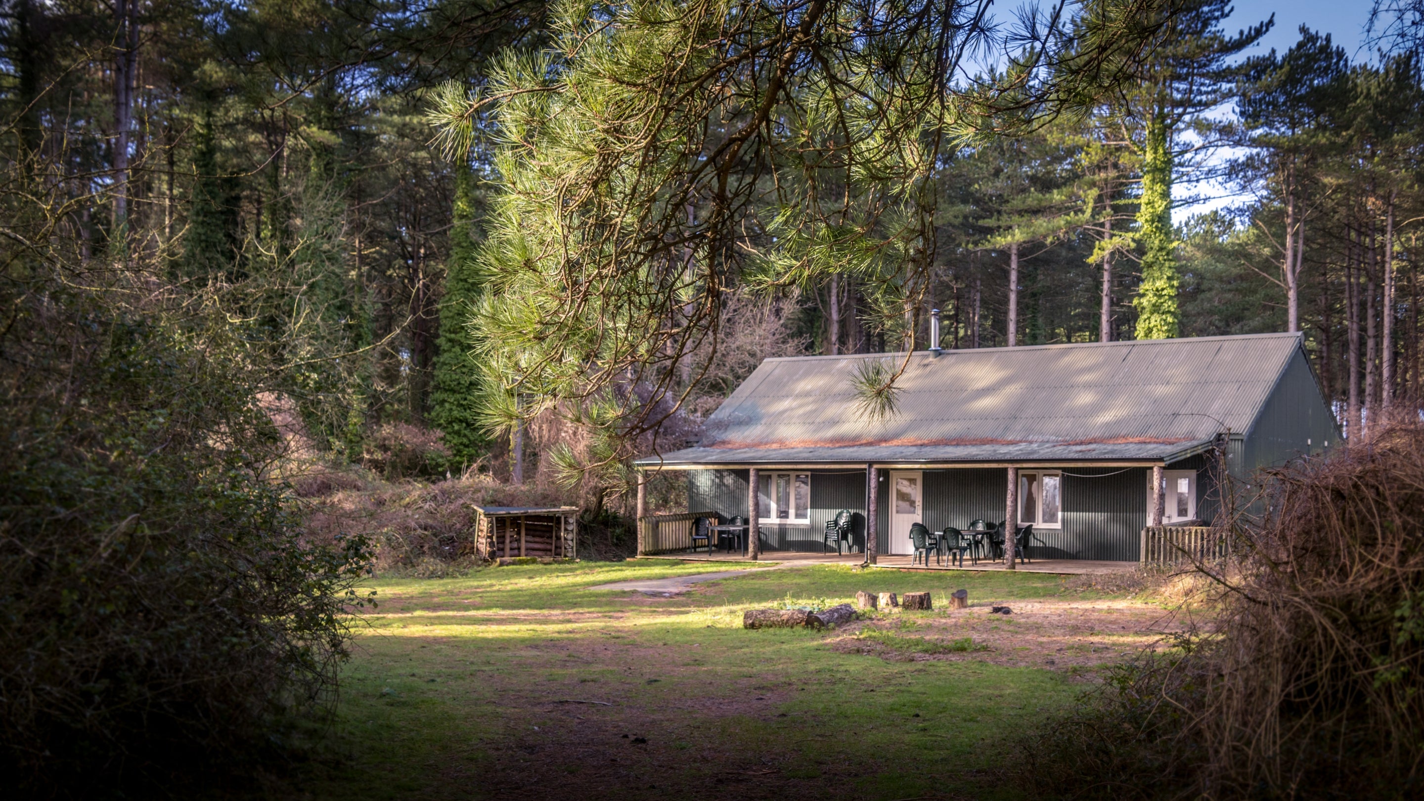 Cwm Ivy Lodge Bunkhouse from National Trust Holidays. Cwm Ivy Lodge Bunkhouse is in Gower