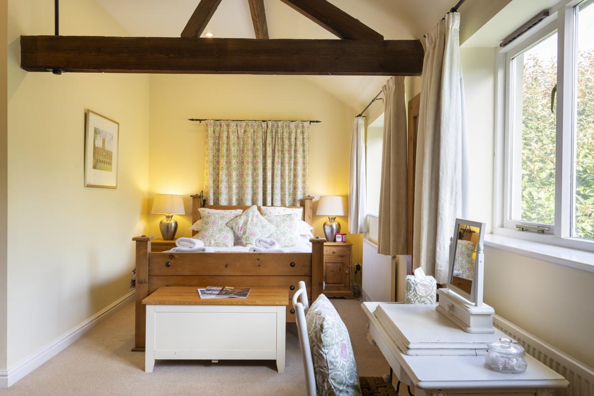 Daisy Cottage from Oliver's Travels. Daisy Cottage is in Oxford