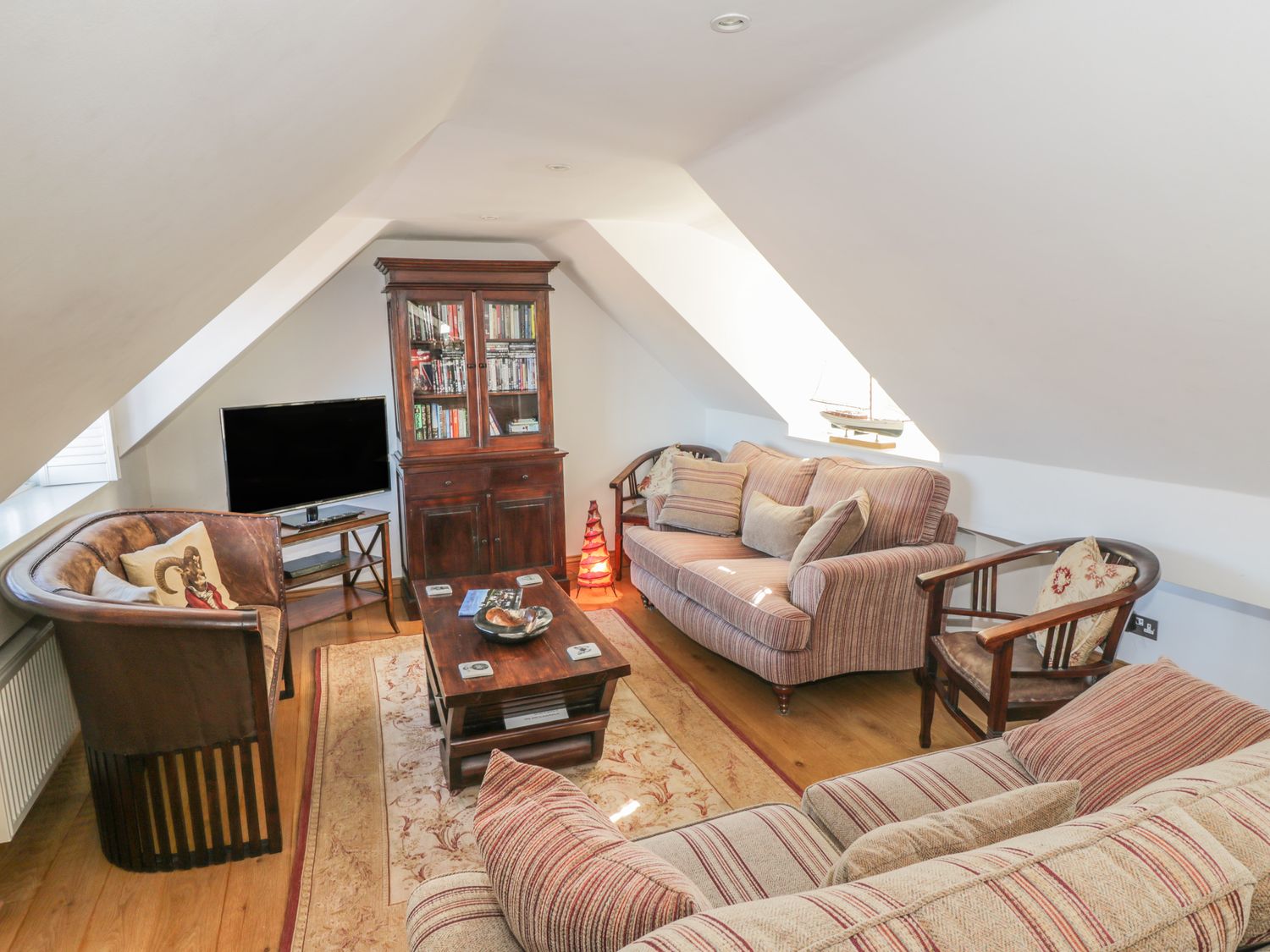 Fawcet House from Sykes Holiday Cottages. Fawcet House is in Whitby