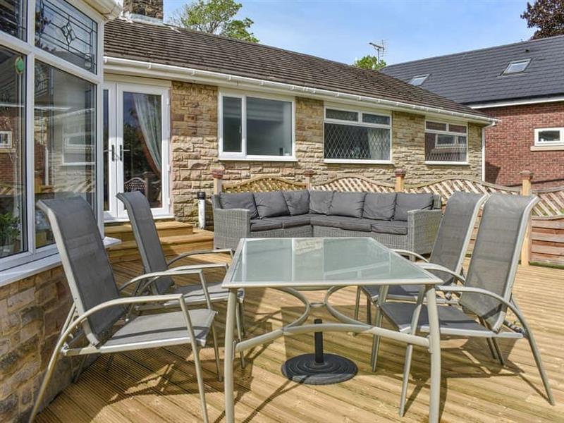 Featherstone House from Cottages 4 You. Featherstone House is in