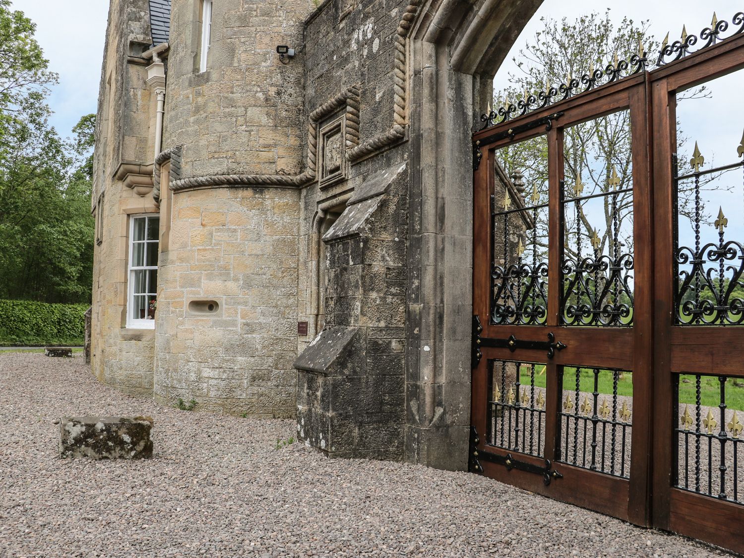 Golden Gates Lodge from Sykes Holiday Cottages. Golden Gates Lodge is