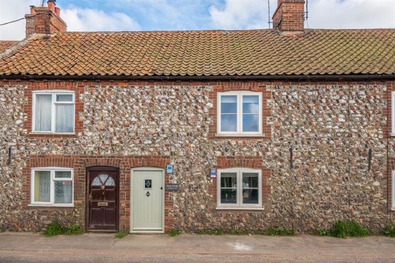 Goose Cottage from Norfolk Hideaways. Goose Cottage is in Titchwell