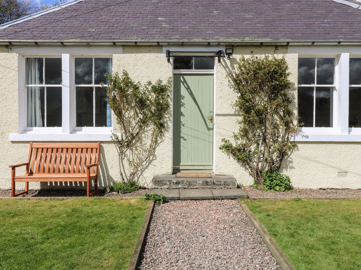 Kirklands Garden House from Sykes Holiday Cottages. Kirklands Garden