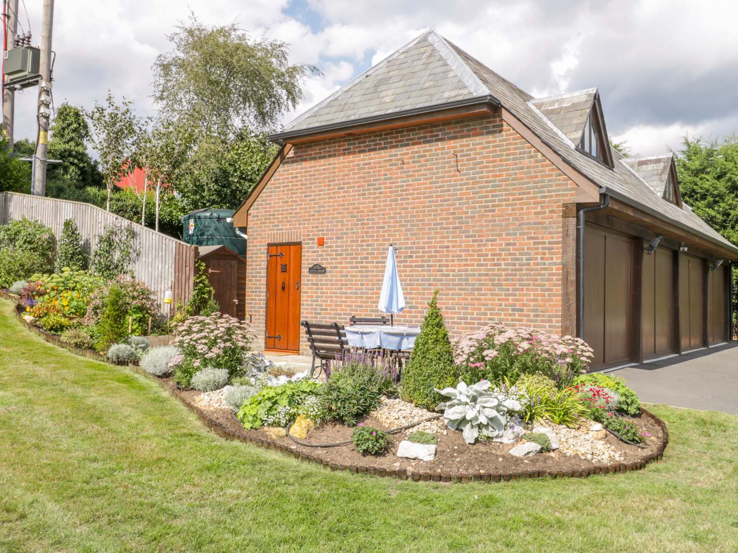 Little House at Wellow Manor from Sykes Holiday Cottages. Little House
