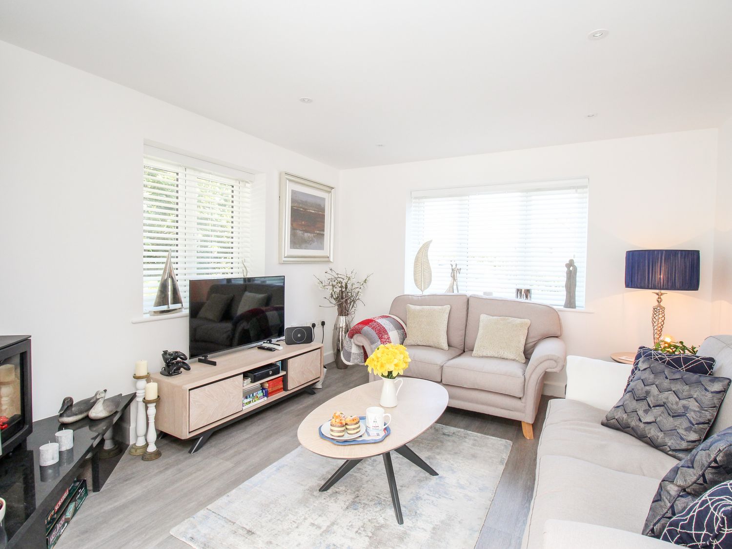 Lobster Lookout from Sykes Holiday Cottages. Lobster Lookout is in