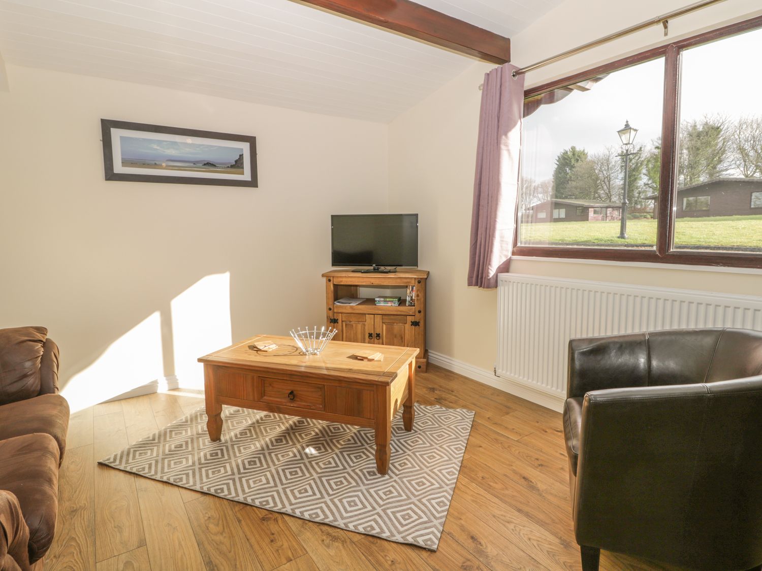 Orchid Lodge from Sykes Holiday Cottages. Orchid Lodge is in Saltburn