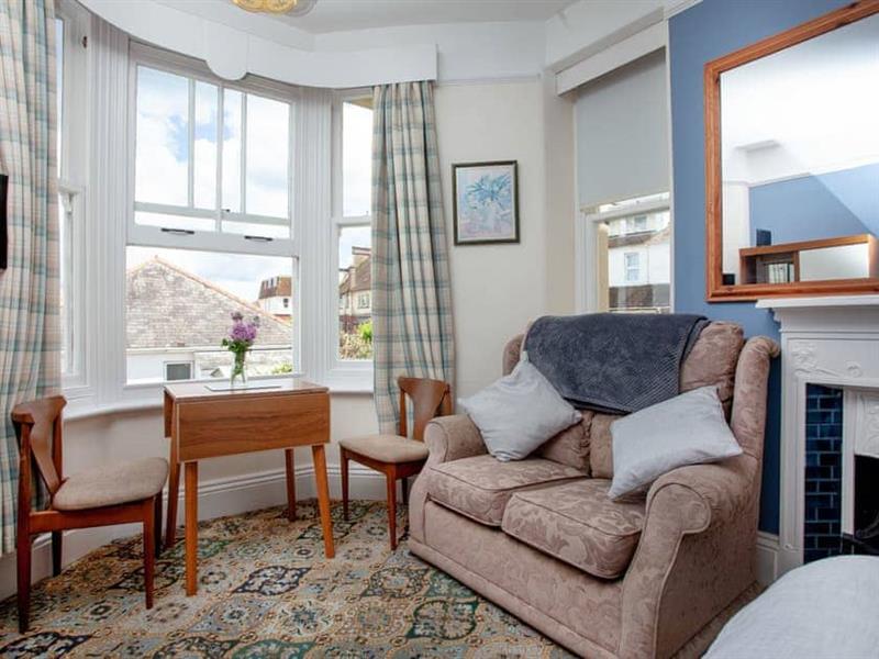 Outlook Apartments Apartment 4 from Cottages 4 You. Outlook