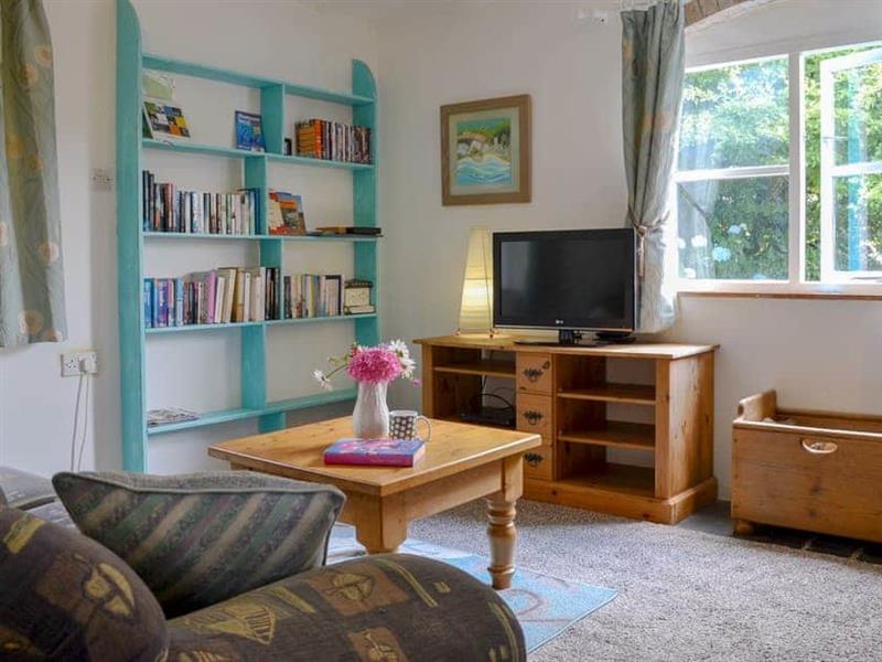 Pottery from Cottages 4 You. Pottery is in Woodford, nr. Bude, Cornwall