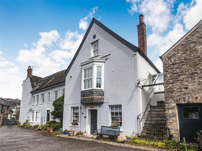 Poundwell House from Cottages 4 You. Poundwell House is in Modbury