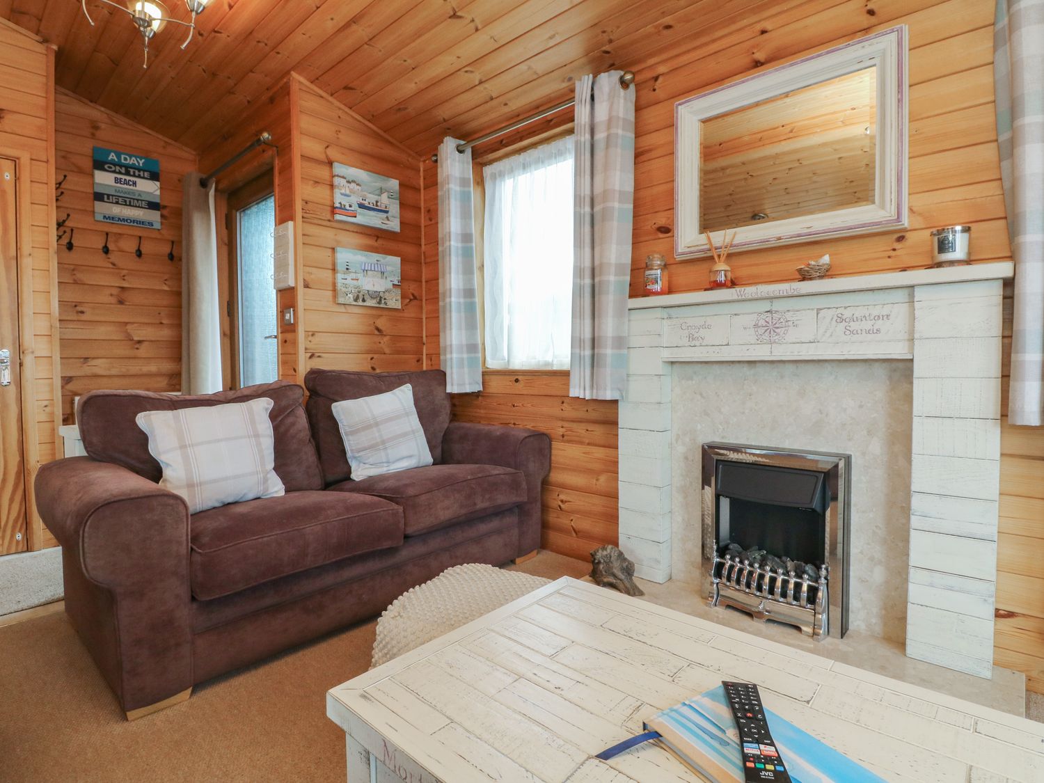 Sea Breeze from Sykes Holiday Cottages. Sea Breeze is in , read reviews