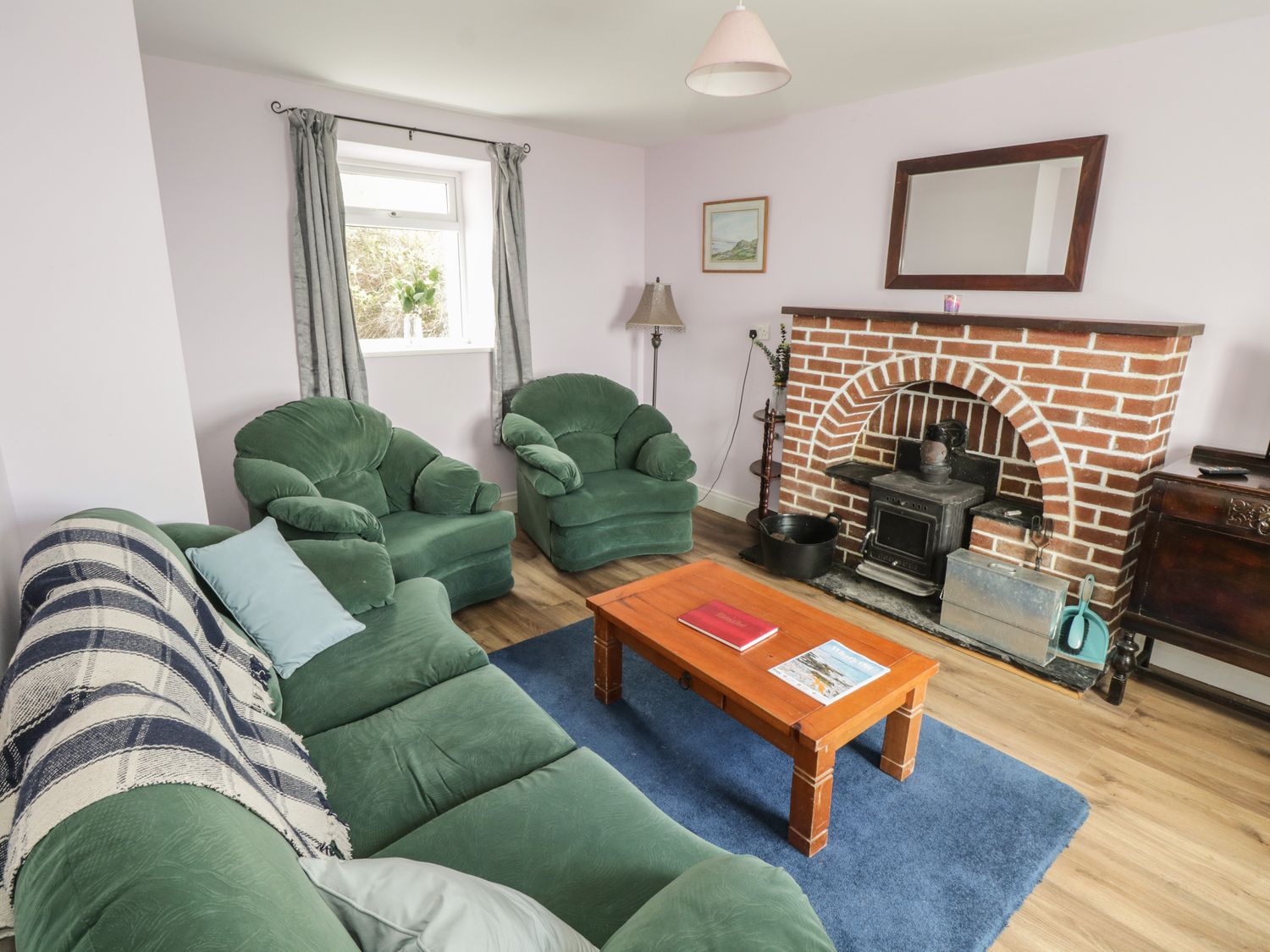 Sea View House from Sykes Holiday Cottages. Sea View House is in Tully
