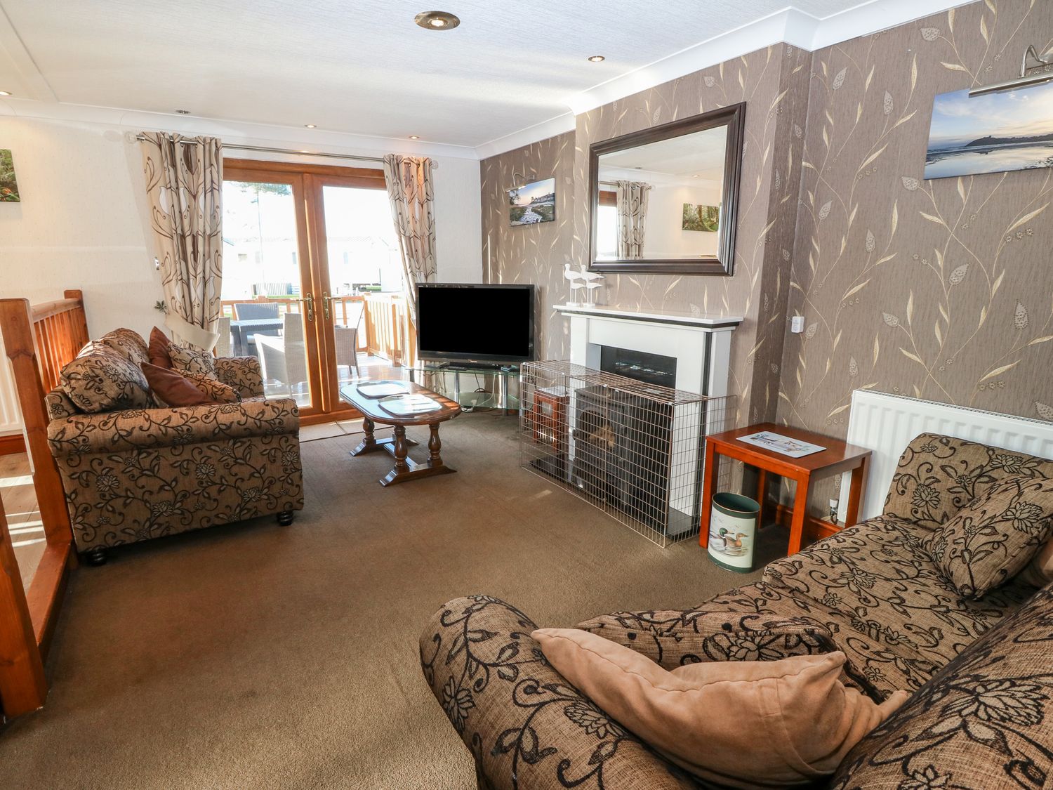 Seabreeze Lodge from Sykes Holiday Cottages. Seabreeze Lodge is in