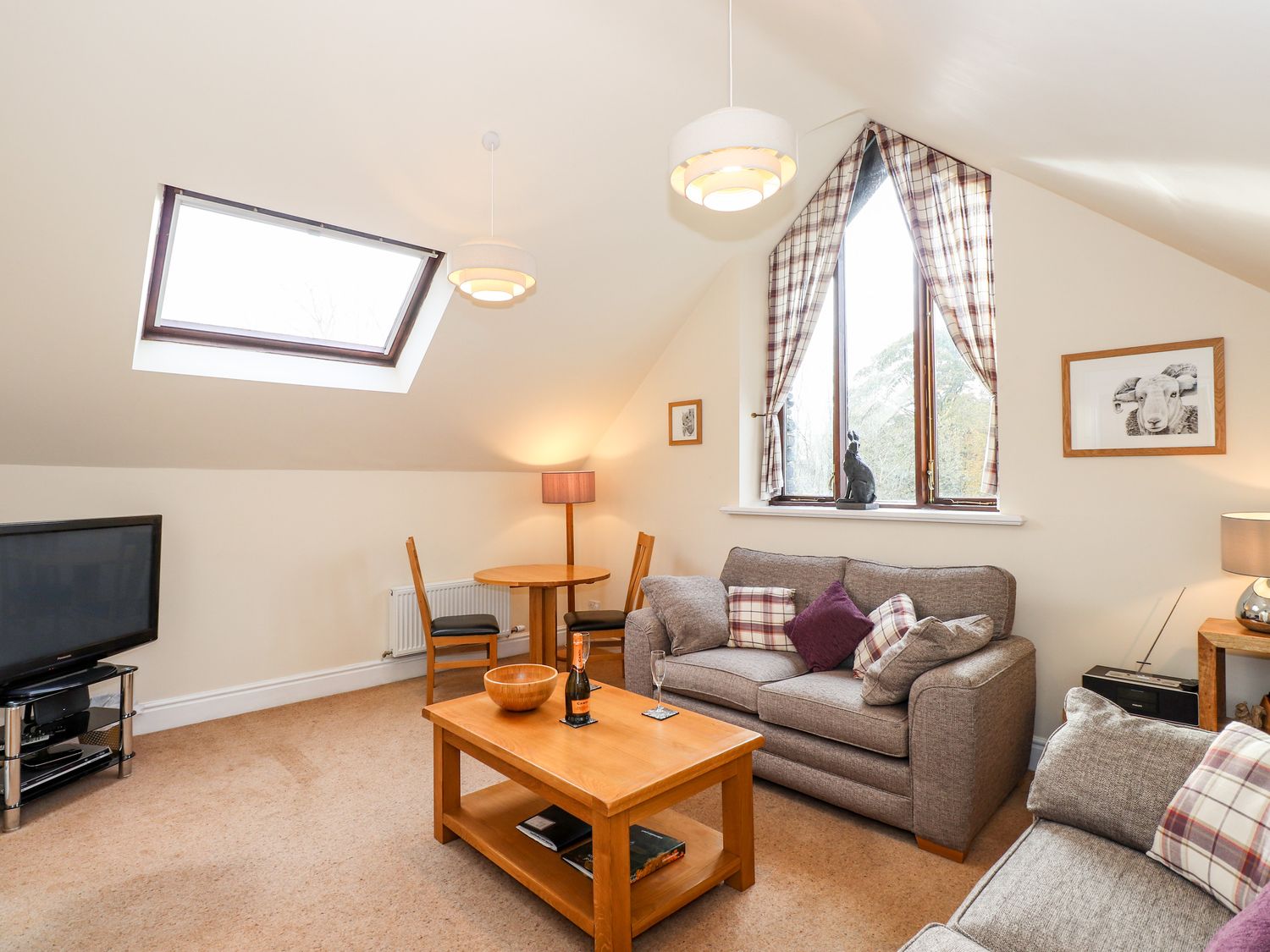 Squirrel Bank from Sykes Holiday Cottages. Squirrel Bank is in