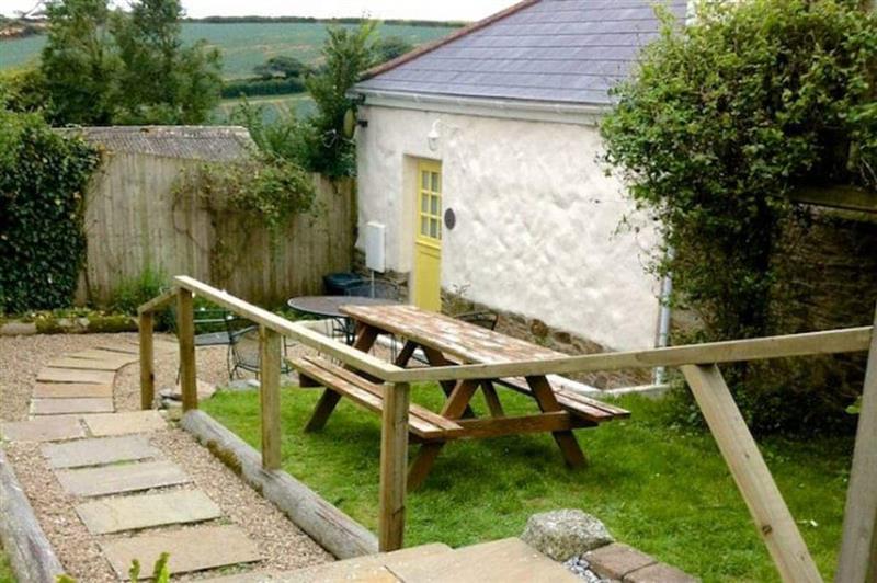 Sunlight Cottage from Cottages 4 You. Sunlight Cottage is in Truro