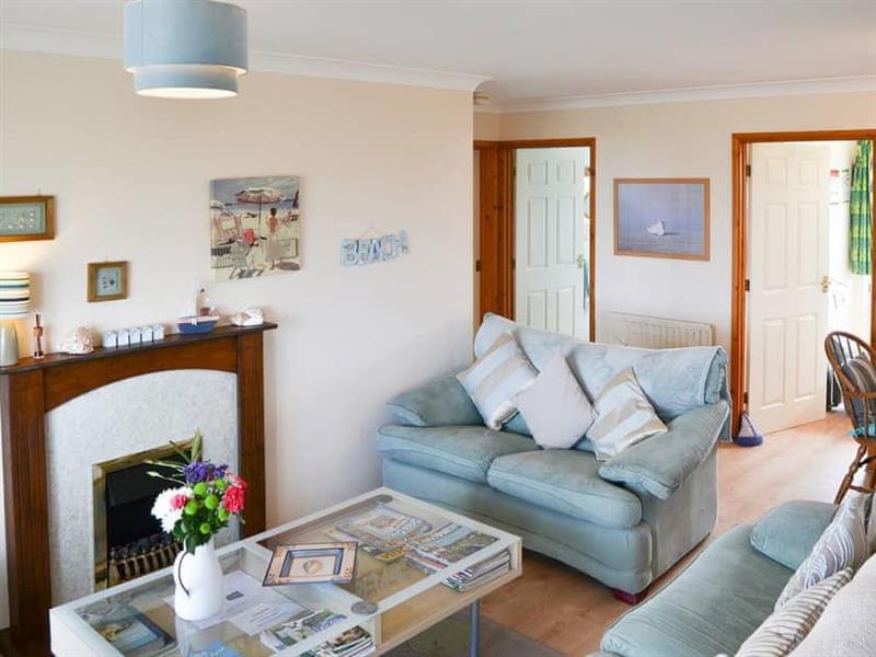 Tamarisk from Cottages 4 You. Tamarisk is in Walcott, Norfolk Pet