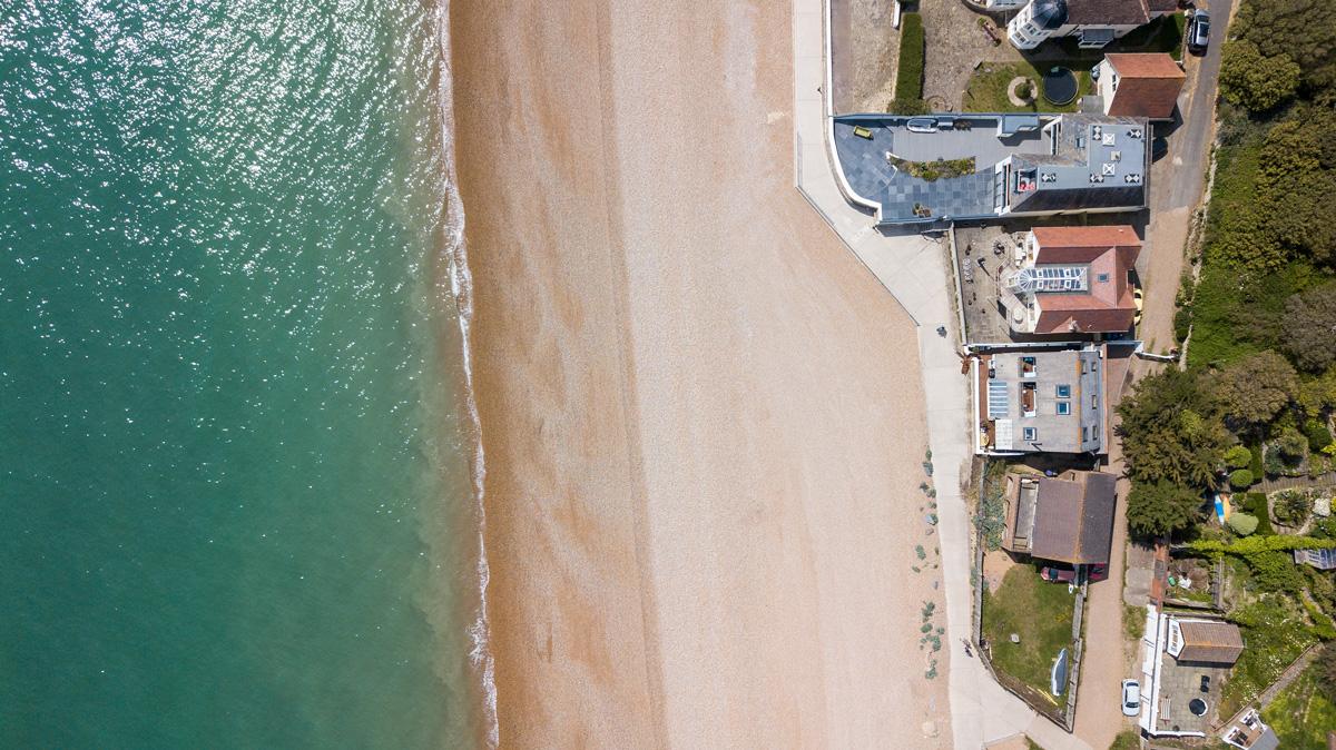 The Breakers Riviera Apartment from Oliver's Travels. The Breakers