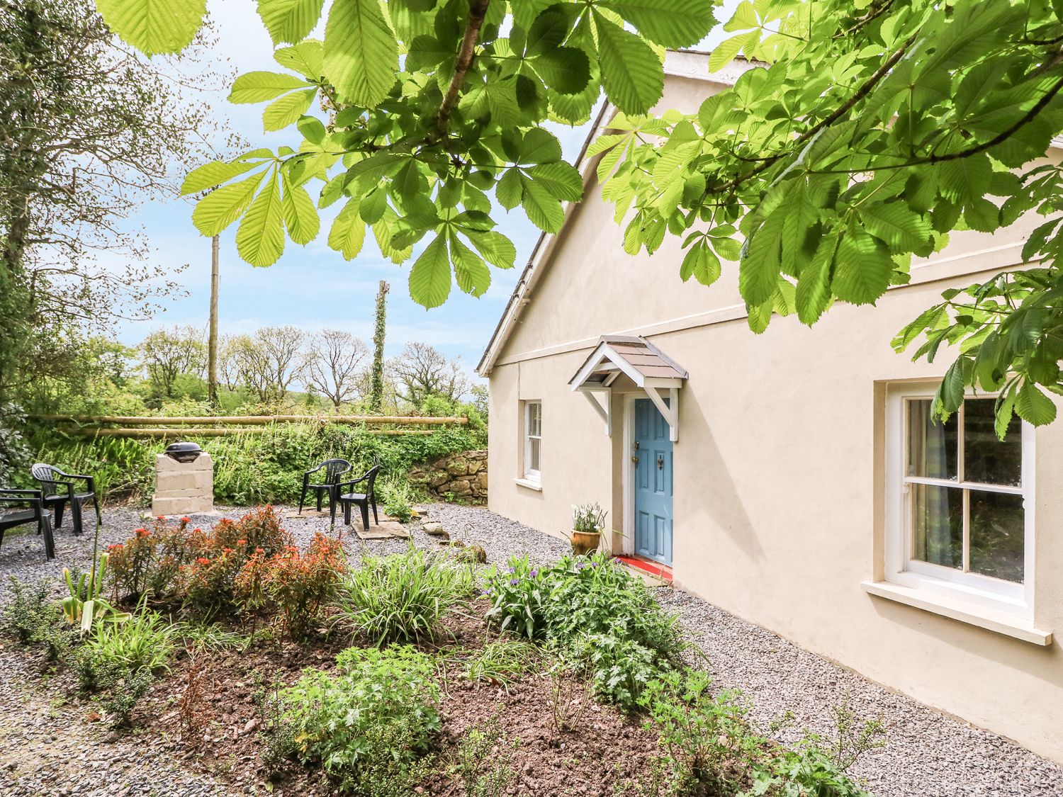 The Garden Cottage from Sykes Holiday Cottages. The Garden Cottage is