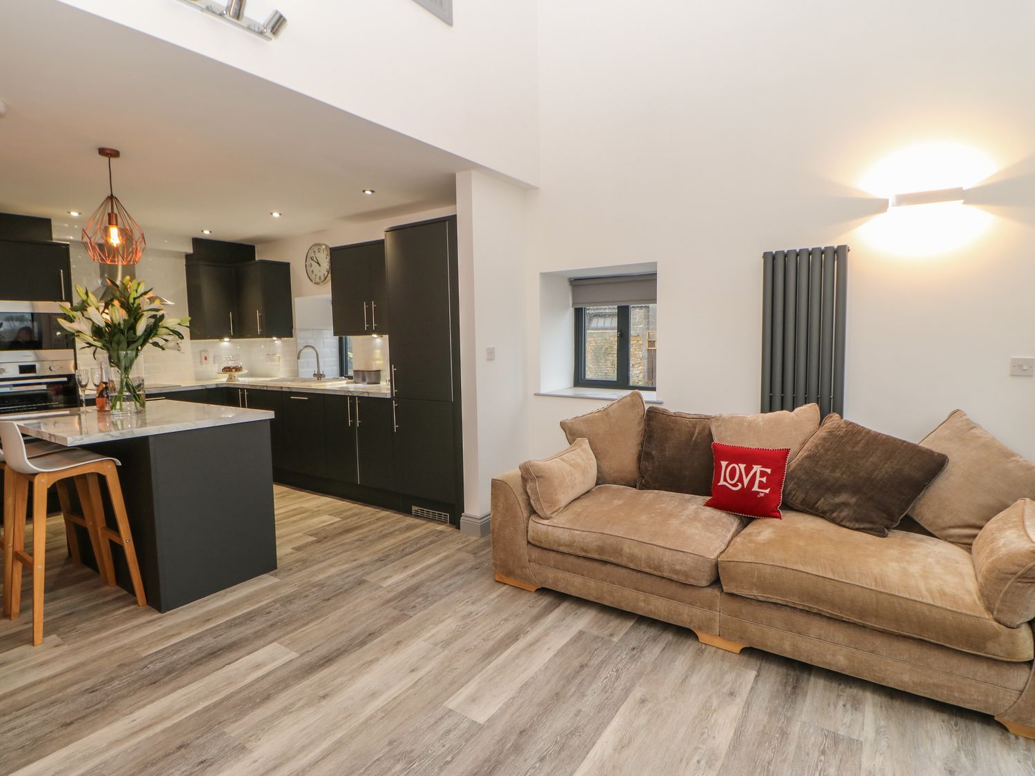 The Hay Barn from Sykes Holiday Cottages. The Hay Barn is in HettonLe