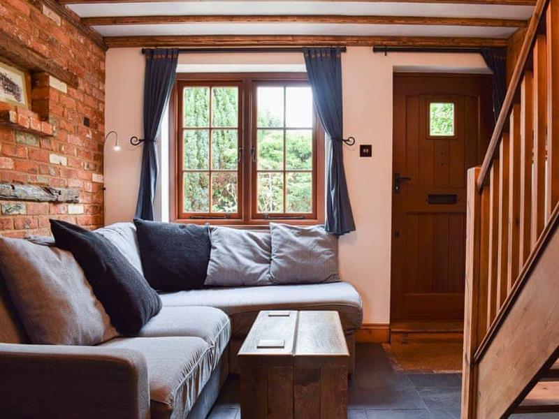 The Old Bakery from Cottages 4 You. The Old Bakery is in Wendover, Aylesbury, Buckinghamshire