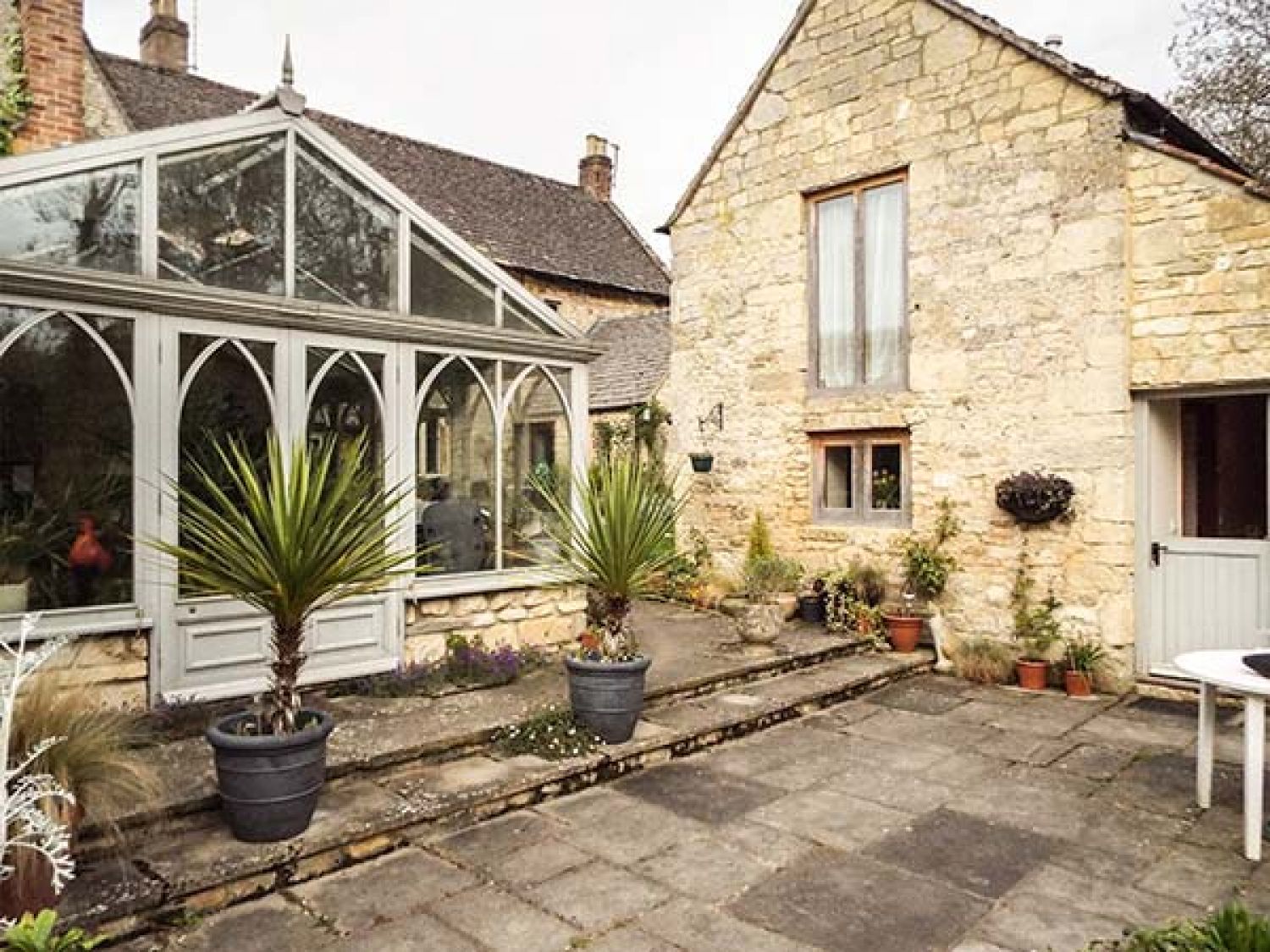 The Old Cider House from Sykes Holiday Cottages. The Old Cider House is