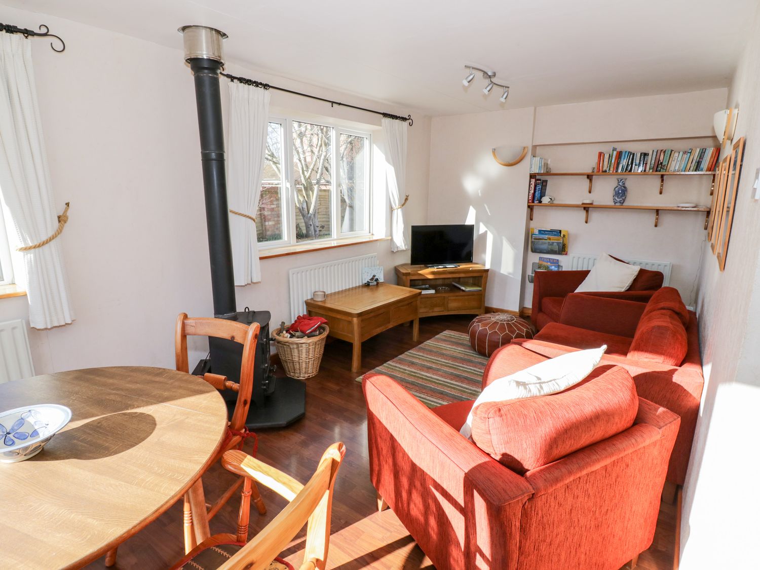 The Orangery from Sykes Holiday Cottages. The Orangery is in Upton Upon